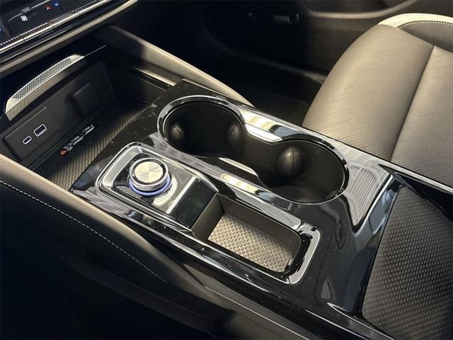 new 2025 Buick Envision car, priced at $40,645