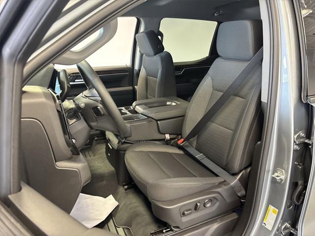 new 2025 GMC Sierra 1500 car, priced at $47,680