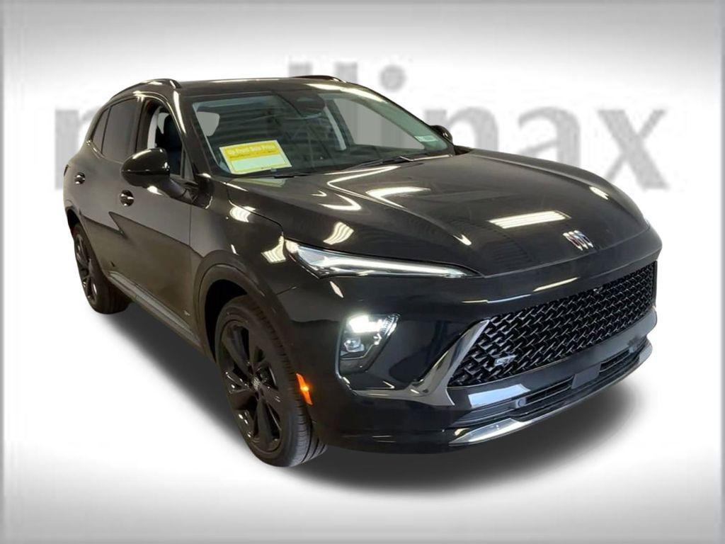 new 2025 Buick Envision car, priced at $35,924