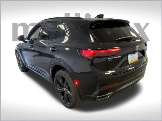 new 2025 Buick Envision car, priced at $39,642
