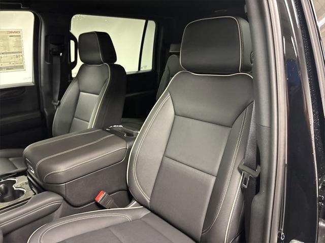 new 2025 GMC Yukon XL car, priced at $76,110