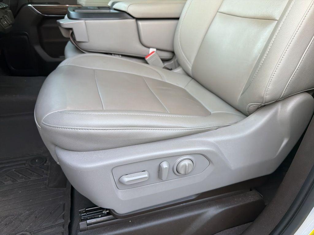 used 2022 Chevrolet Silverado 1500 car, priced at $36,250