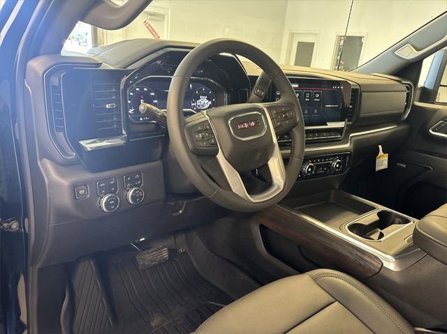 new 2025 GMC Sierra 2500 car, priced at $75,589