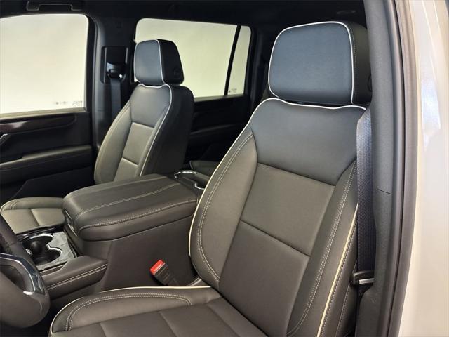 new 2025 GMC Yukon XL car, priced at $81,335