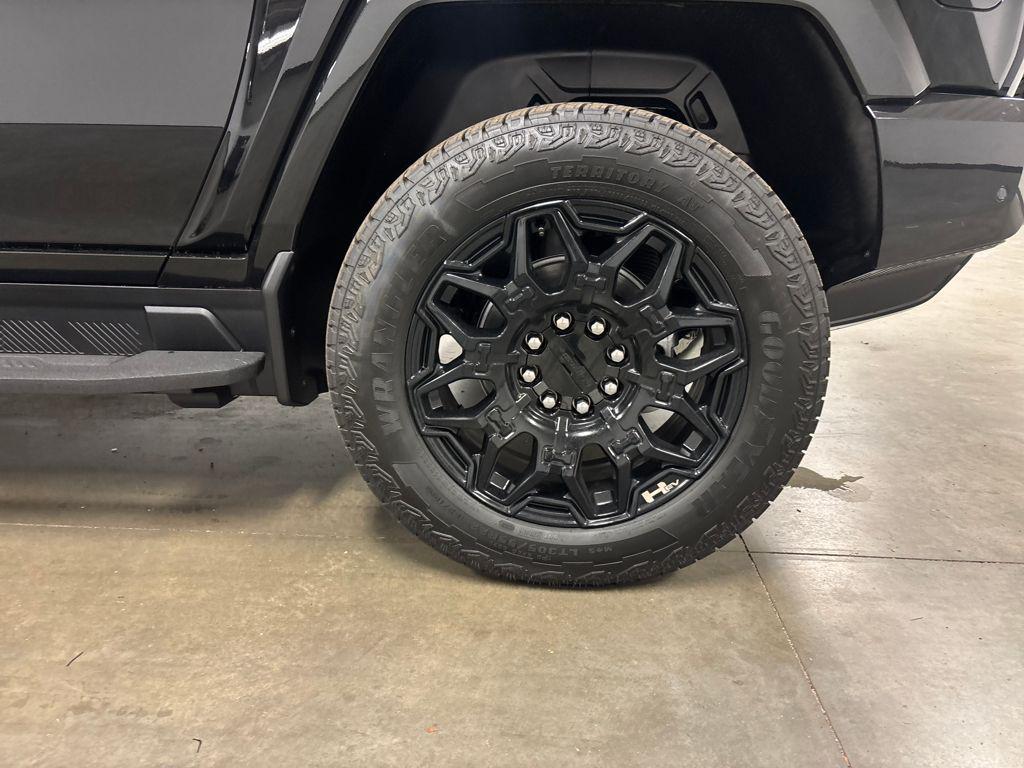 new 2026 GMC HUMMER EV SUV car, priced at $94,649