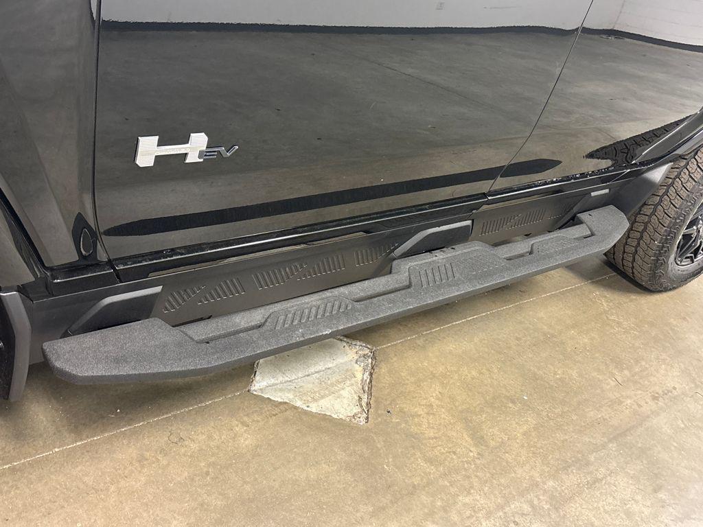 new 2026 GMC HUMMER EV SUV car, priced at $94,649