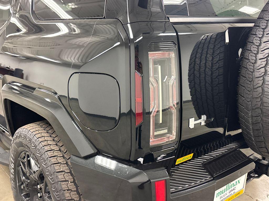 new 2026 GMC HUMMER EV SUV car, priced at $94,649