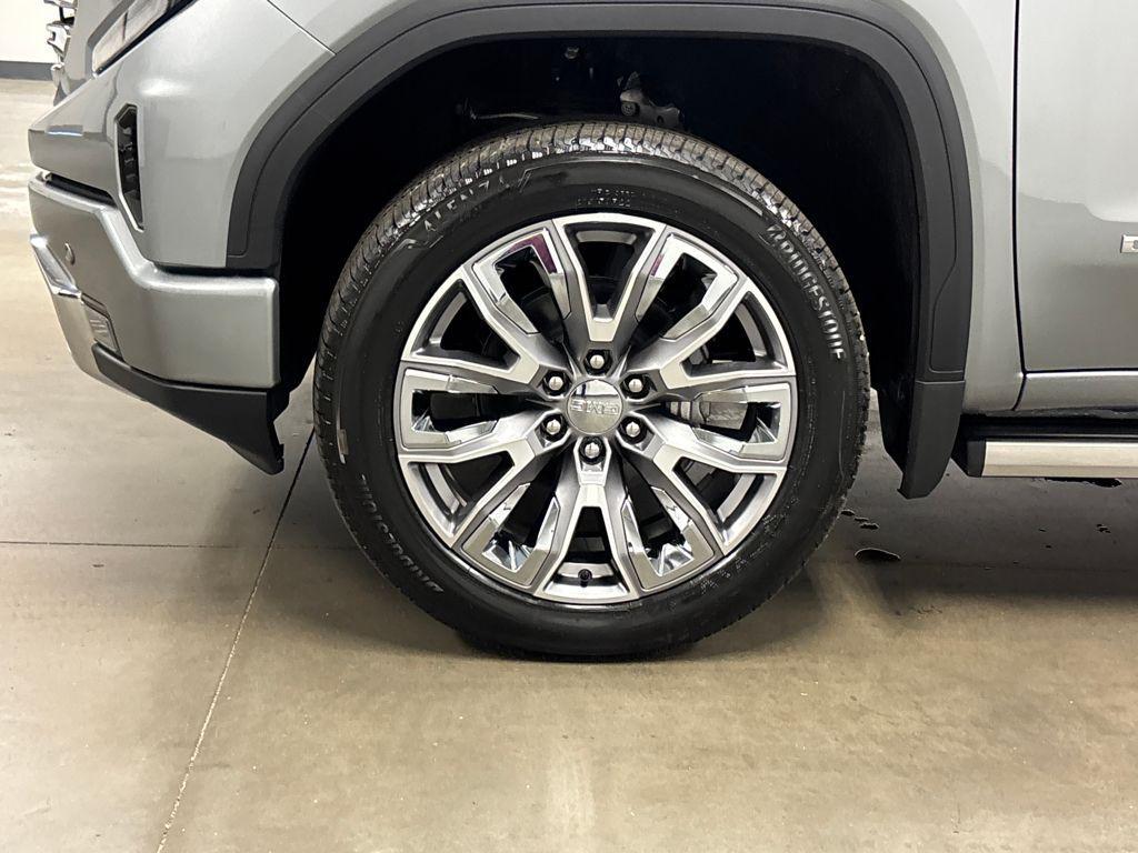 new 2026 GMC Sierra 1500 car, priced at $69,045