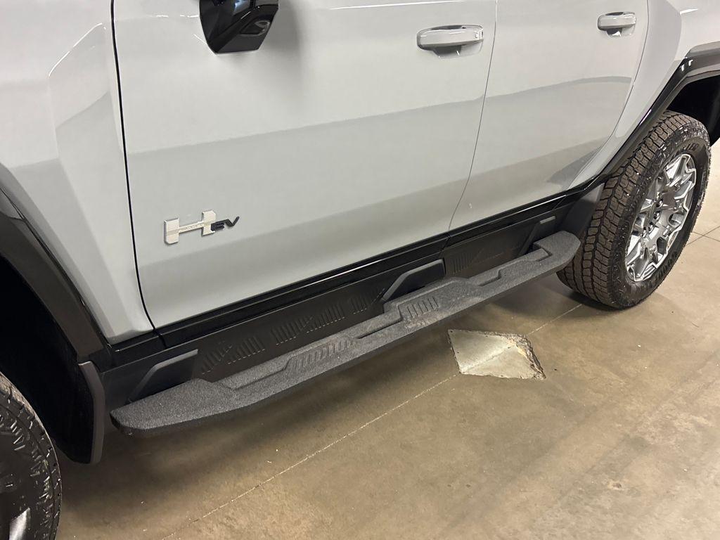 new 2026 GMC HUMMER EV SUV car, priced at $102,914