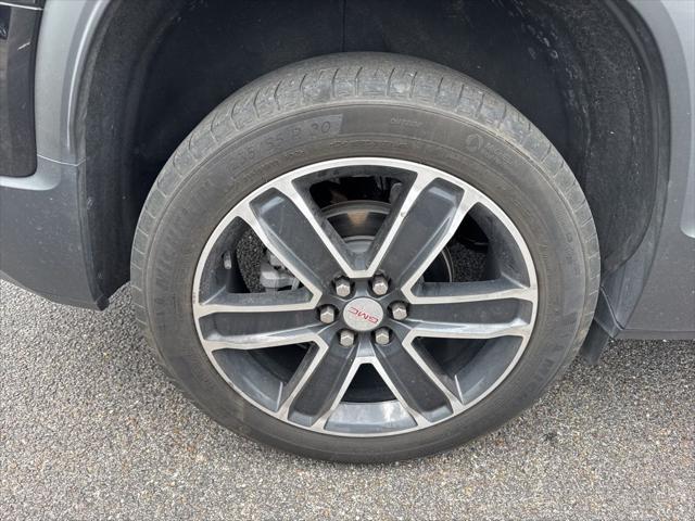 used 2021 GMC Acadia car, priced at $25,500