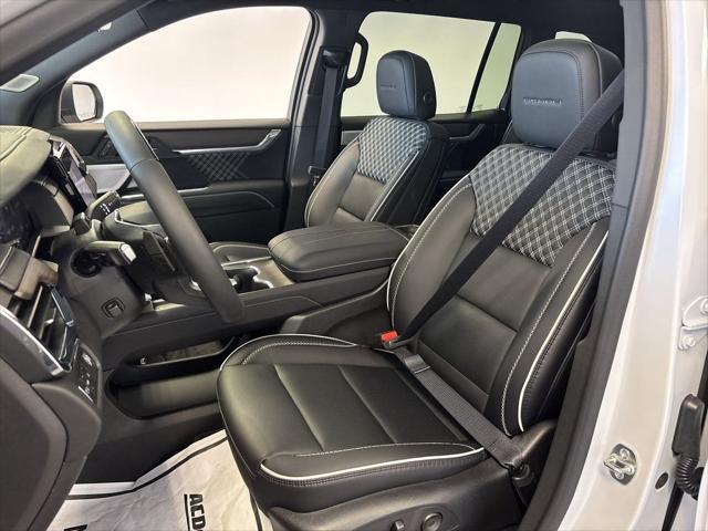 new 2025 GMC Acadia car, priced at $60,075
