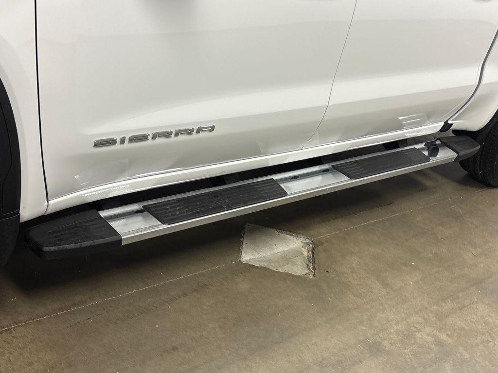 new 2026 GMC Sierra 1500 car, priced at $55,930