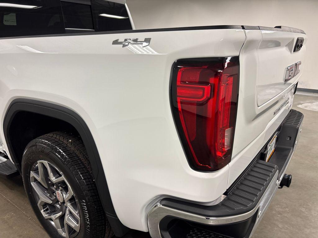 new 2026 GMC Sierra 1500 car, priced at $55,930