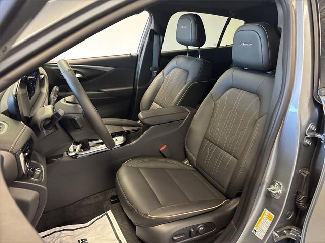 new 2025 Buick Envista car, priced at $31,525