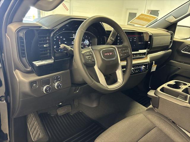 new 2025 GMC Sierra 1500 car, priced at $45,300