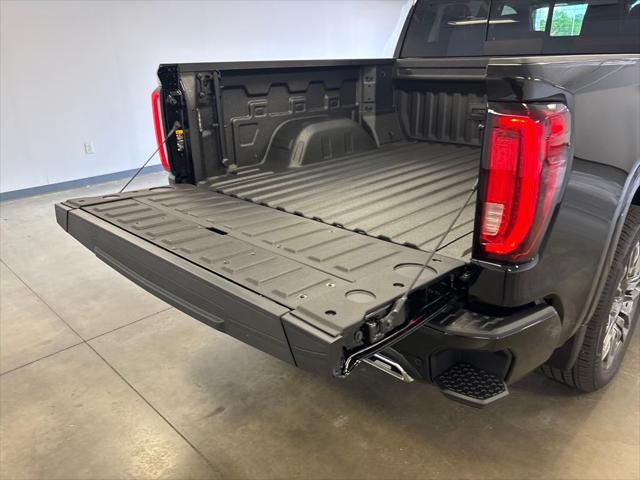 new 2025 GMC Sierra 1500 car, priced at $82,020