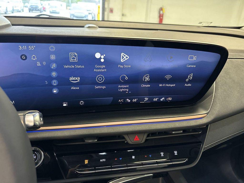 new 2025 Buick Envision car, priced at $38,362