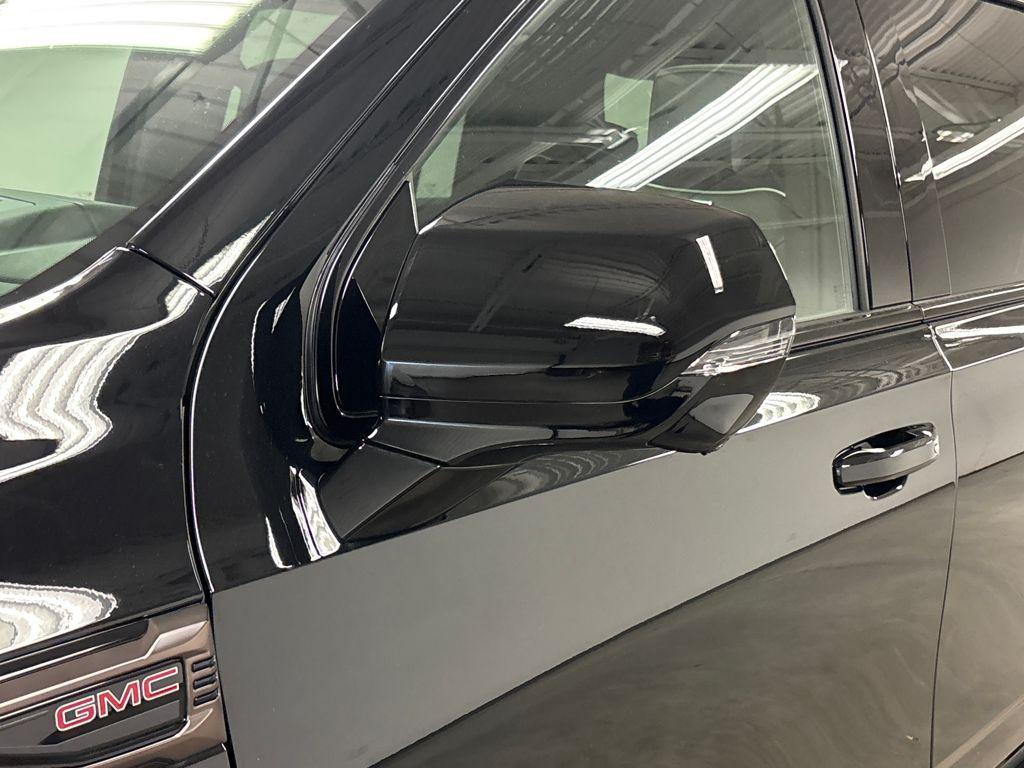 new 2026 GMC Yukon XL car, priced at $105,885