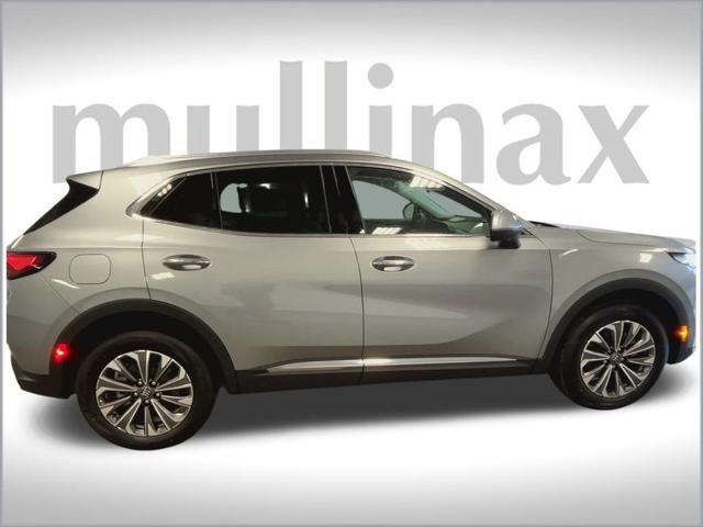 new 2025 Buick Envision car, priced at $36,916