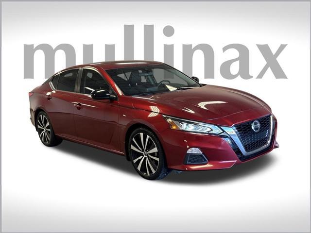 used 2020 Nissan Altima car, priced at $15,500