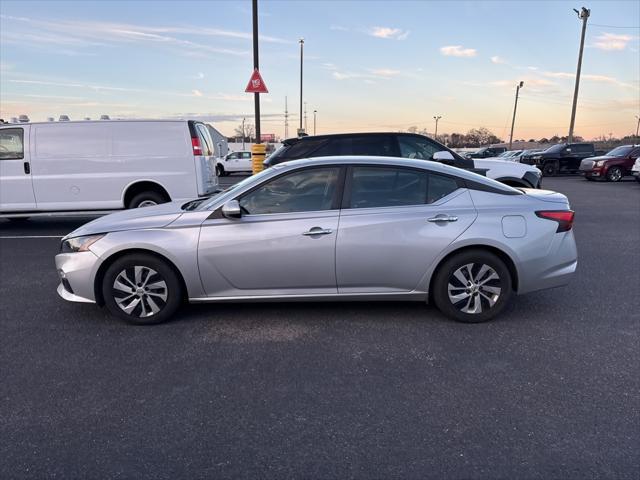 used 2022 Nissan Altima car, priced at $17,900