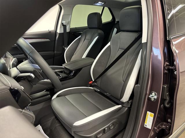 new 2025 Buick Envision car, priced at $41,235