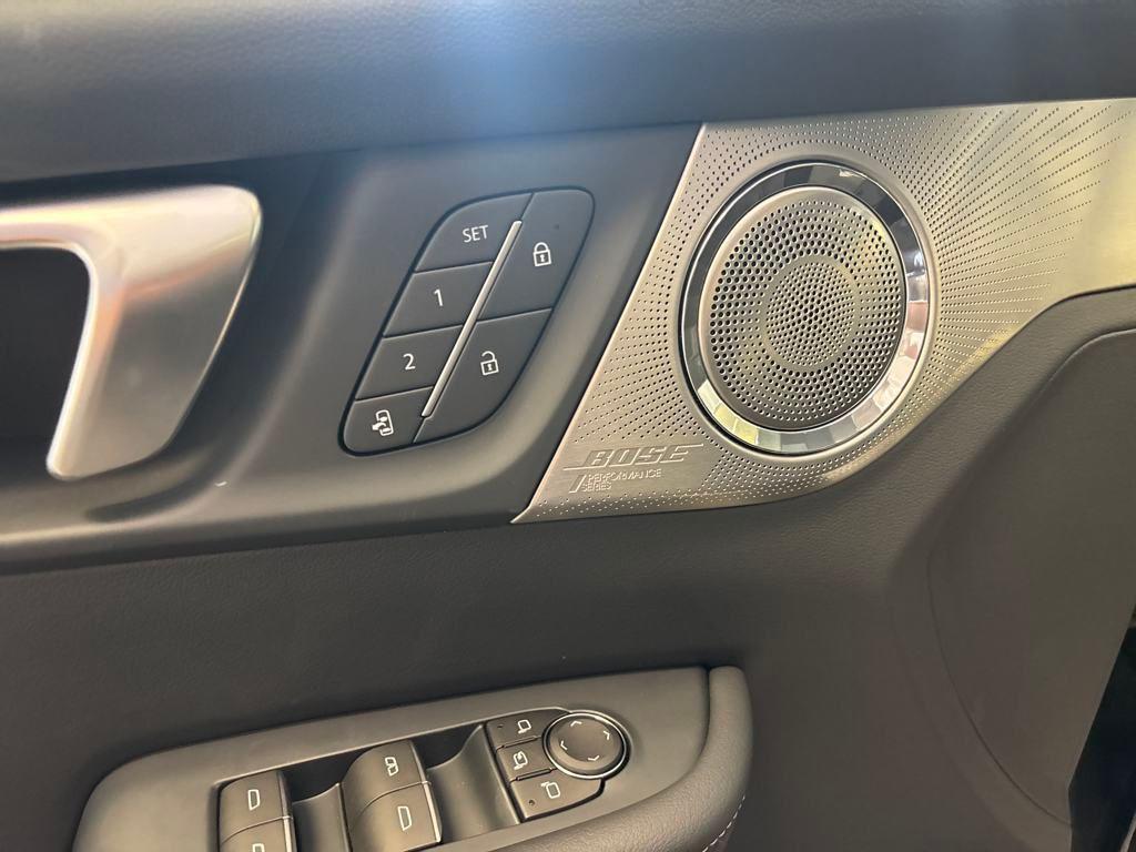 new 2025 Buick Enclave car, priced at $57,185