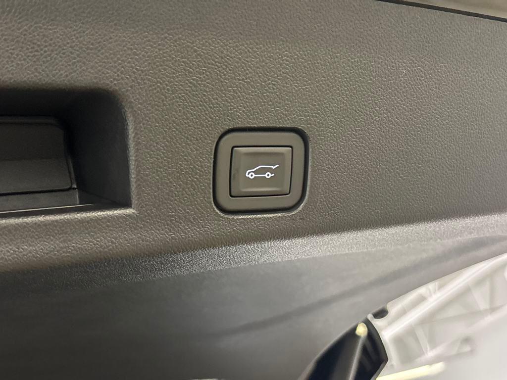 new 2025 Buick Enclave car, priced at $57,185