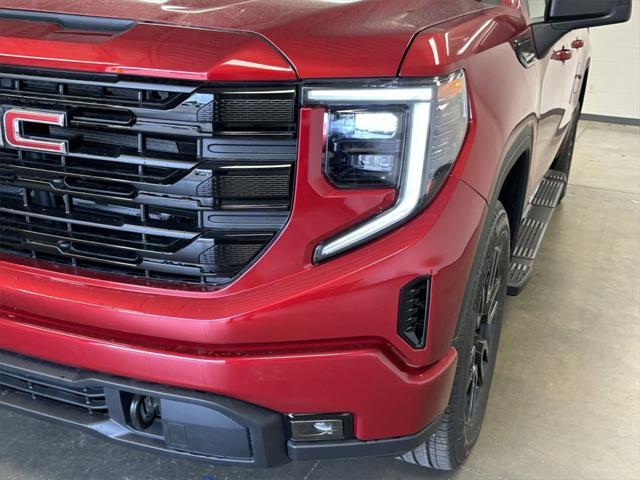 new 2024 GMC Sierra 1500 car, priced at $51,100