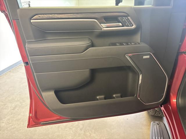 new 2025 GMC Sierra 2500 car, priced at $78,000