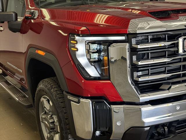 new 2025 GMC Sierra 2500 car, priced at $78,000