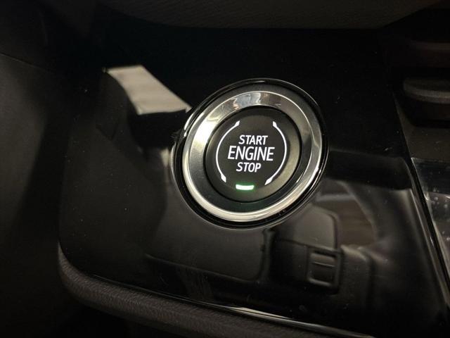new 2025 Buick Envision car, priced at $39,549
