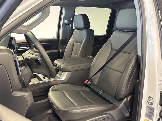 new 2025 GMC Sierra 2500 car, priced at $76,500