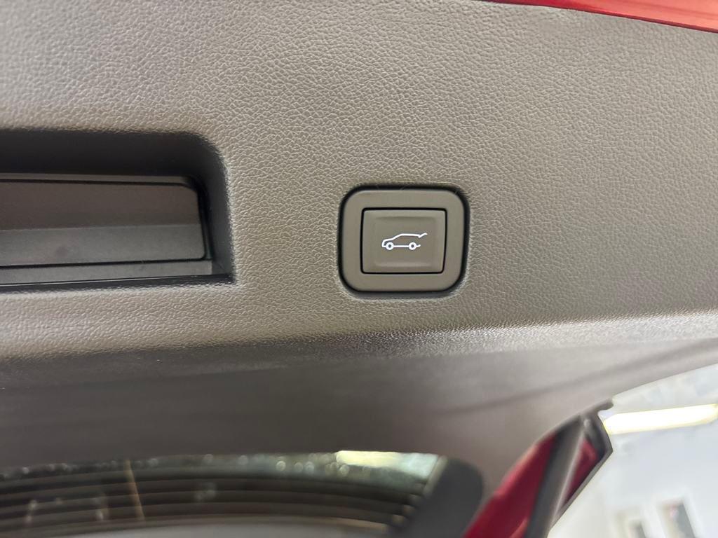 new 2025 Buick Enclave car, priced at $60,932