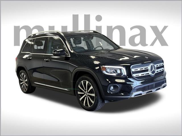 used 2022 Mercedes-Benz GLB 250 car, priced at $26,750