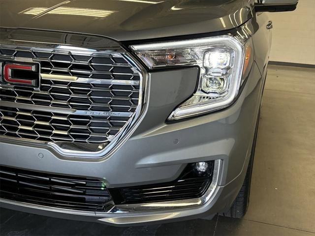 new 2024 GMC Terrain car, priced at $35,535