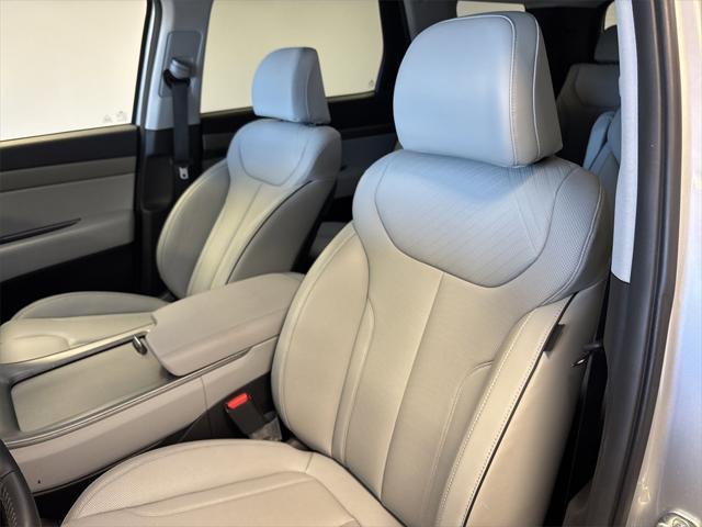 used 2024 Hyundai Palisade car, priced at $35,500
