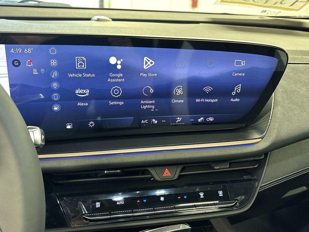 new 2025 Buick Envision car, priced at $35,924