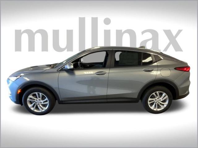 new 2025 Buick Envista car, priced at $24,940