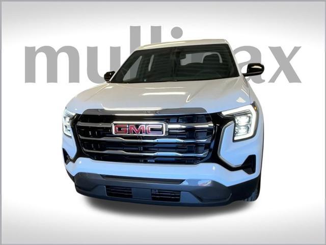 new 2025 GMC Terrain car, priced at $29,650