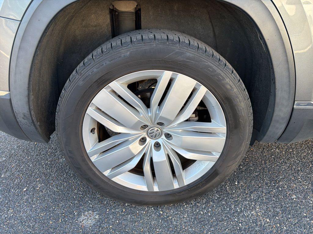 used 2019 Volkswagen Atlas car, priced at $16,900