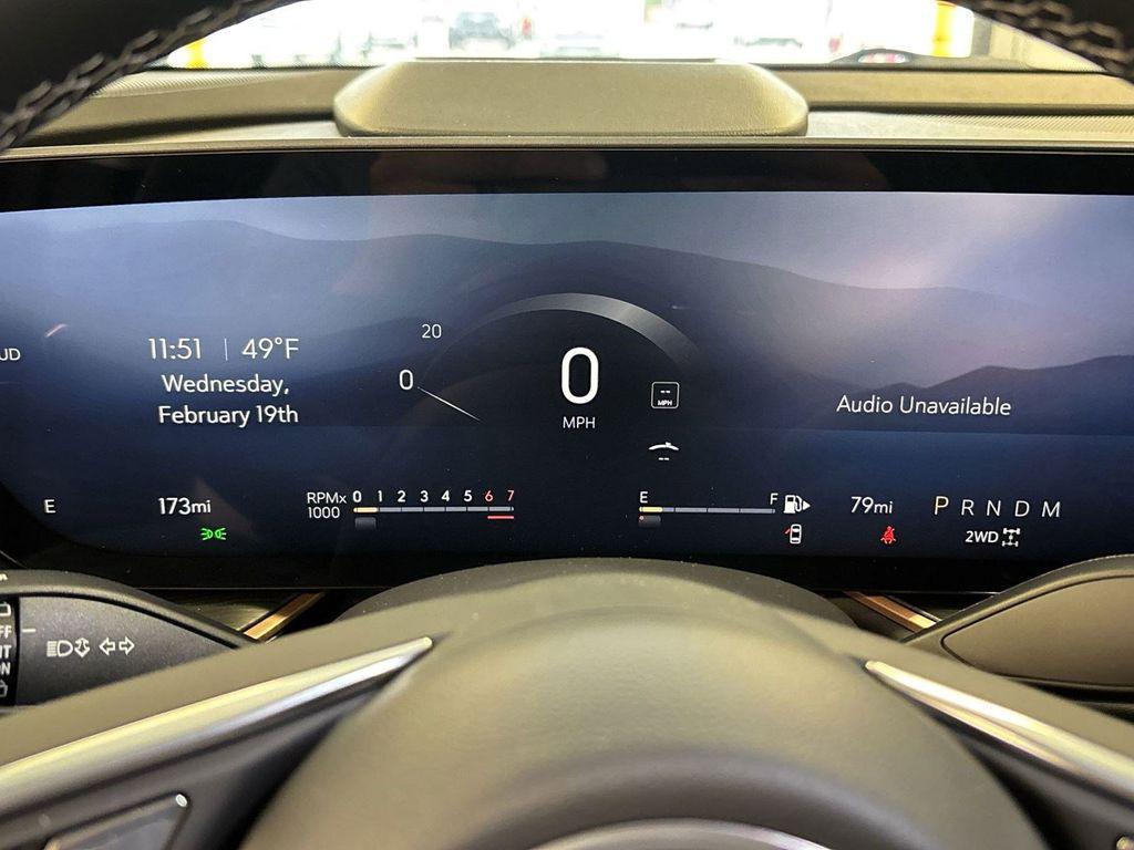 new 2025 Buick Envision car, priced at $37,924