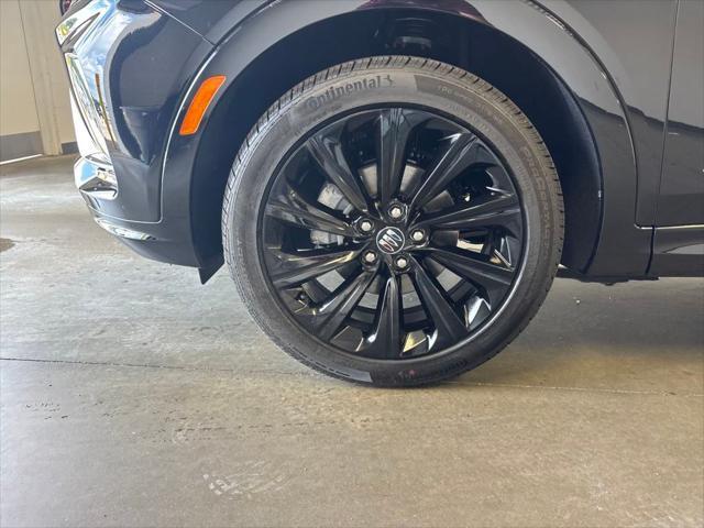 new 2025 Buick Envista car, priced at $30,355