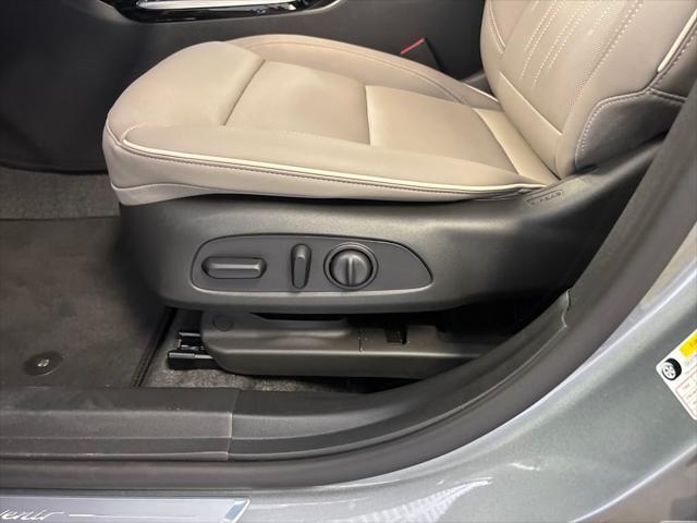 new 2025 Buick Envista car, priced at $31,335
