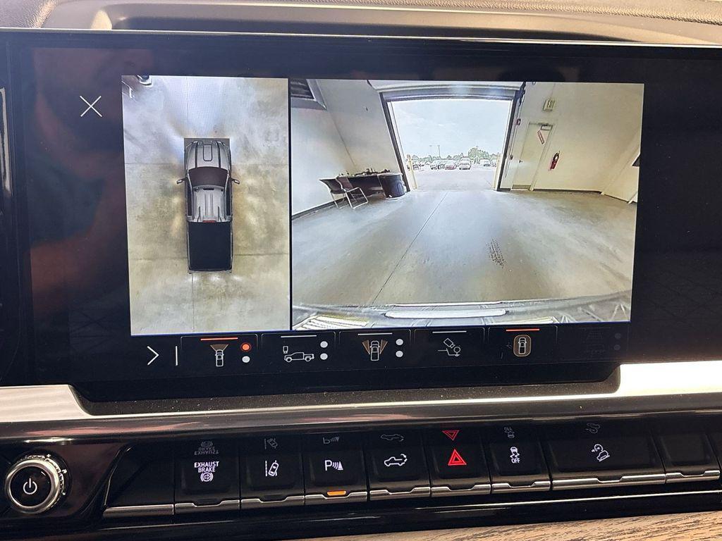 new 2025 GMC Sierra 2500 car, priced at $77,885