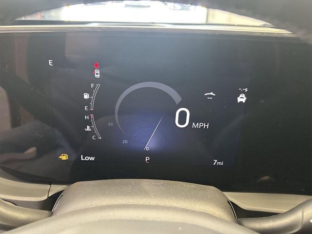 new 2025 Buick Envista car, priced at $27,220