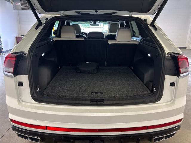 used 2025 Volkswagen Atlas Cross Sport car, priced at $47,750