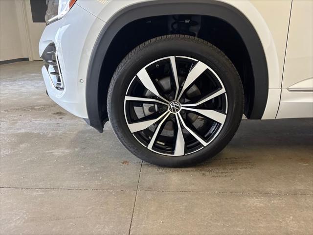 used 2025 Volkswagen Atlas Cross Sport car, priced at $47,750