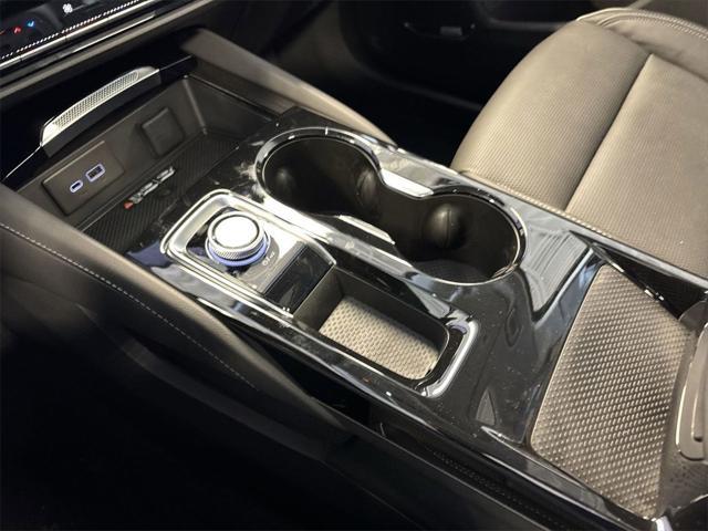 new 2025 Buick Envision car, priced at $45,695