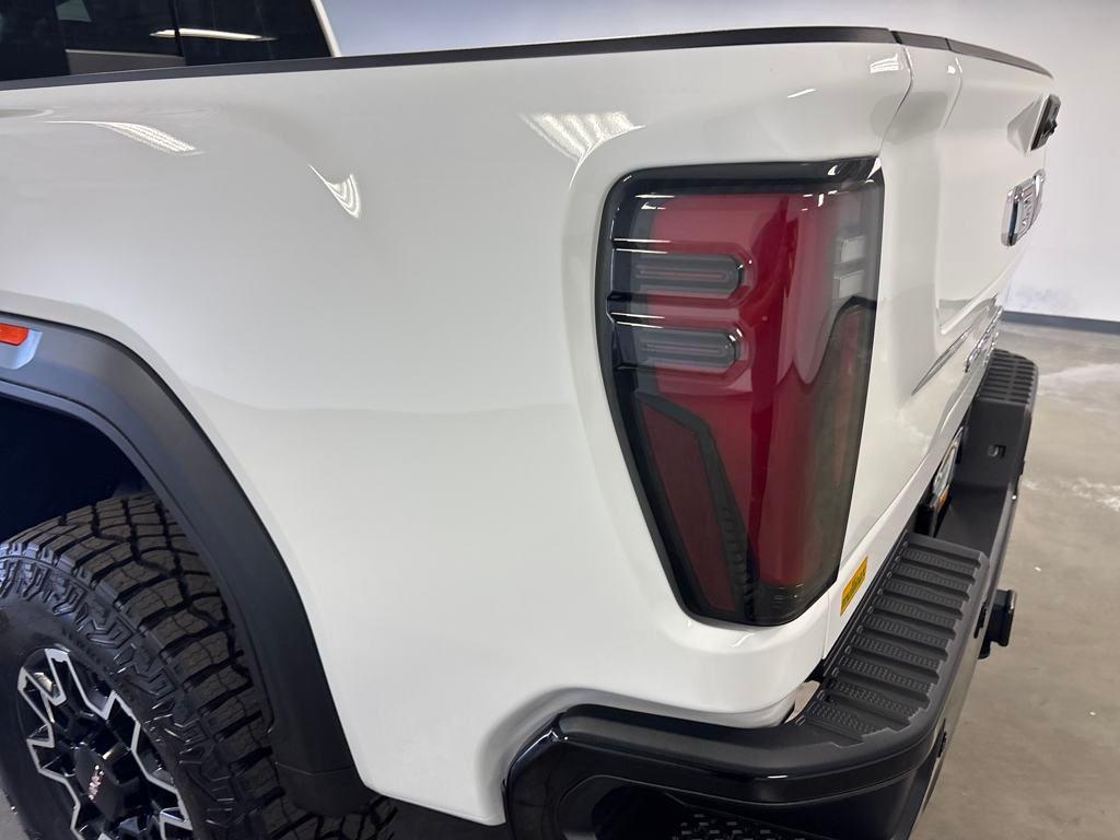new 2025 GMC Sierra 2500 car, priced at $93,885
